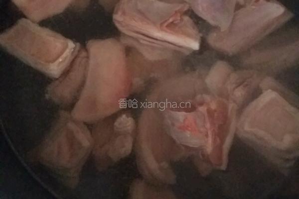 手抓羊排的做法图解1