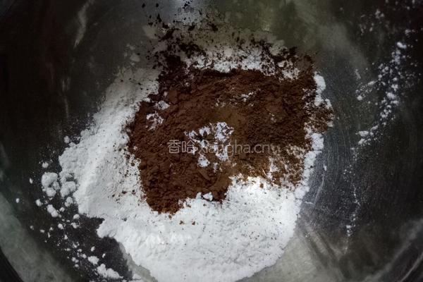 超润巧克力蛋糕的做法图解4