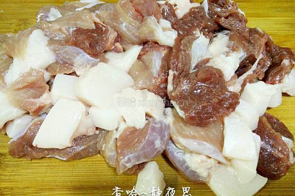 韭菜猪肉馅饺子的做法图解4