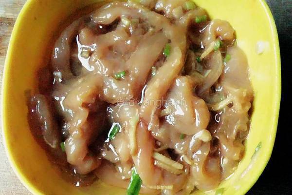 菠菜瘦肉粥的做法图解3