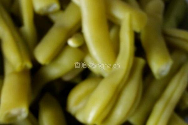 蒜炒豆角的做法图解1
