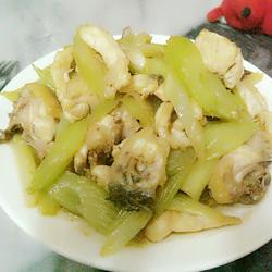 芹菜炒脆鲩鸡肉的做法[图]