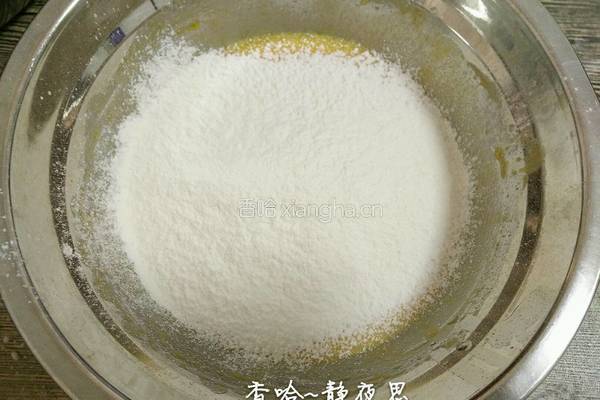 葡萄干蛋糕卷的做法图解7