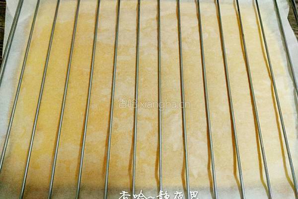 葡萄干蛋糕卷的做法图解20