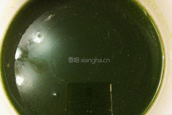 芹菜汁手擀面的做法图解3