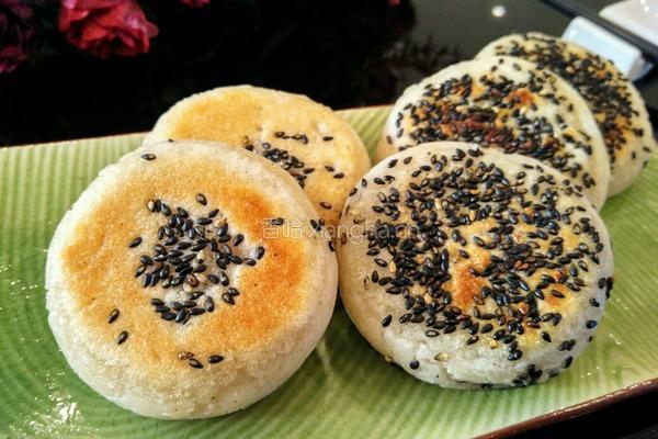 糯米粉芝麻饼的做法图解7