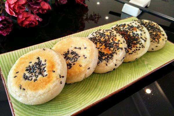 糯米粉芝麻饼的做法图解8