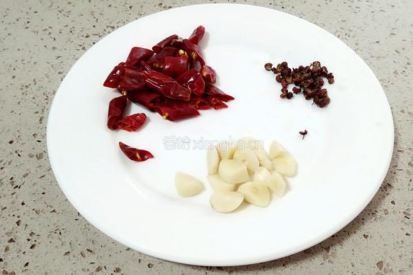 炝炒紫菜苔的做法图解3