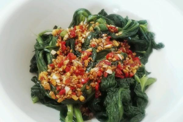 凉拌茼蒿菜的做法图解10