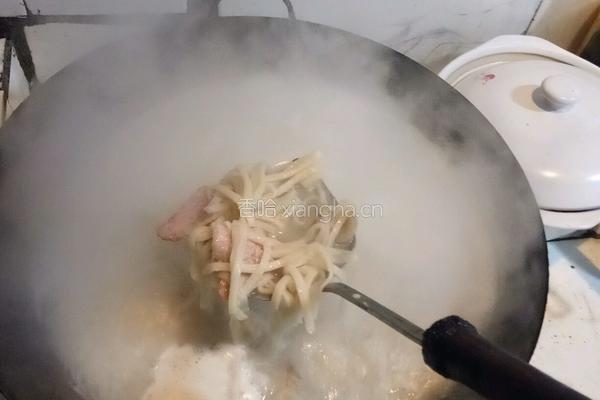 腊肉煮豆丝的做法图解6