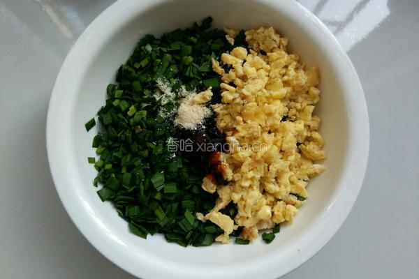 韭菜鸡蛋馅饺子的做法图解6