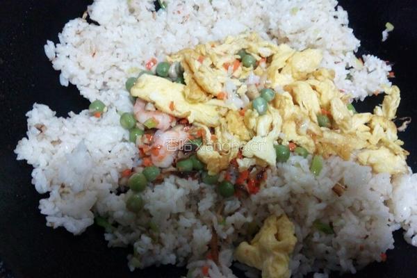 什锦炒饭的做法图解13