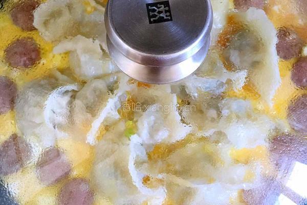 香肠抱蛋煎饺的做法图解8