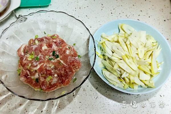 竹笋炒肉丝的做法图解2