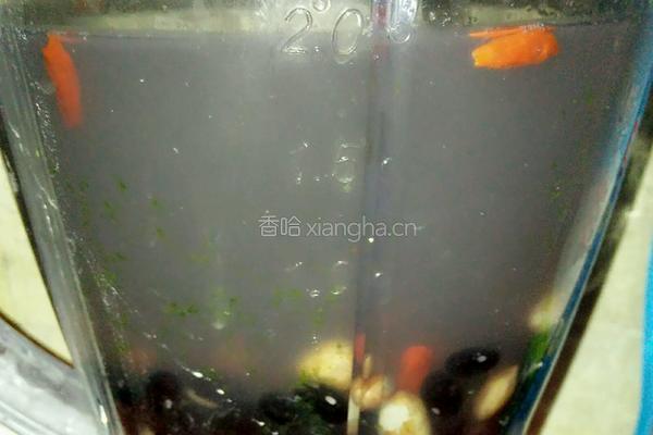 黑豆花生豆浆的做法图解5