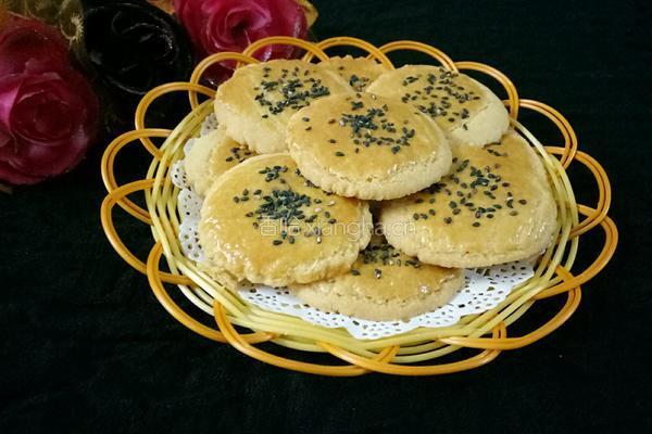 芝麻酥饼的做法图解1