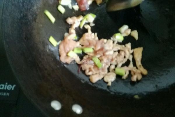 老北京风味儿培根炒饼的做法图解6