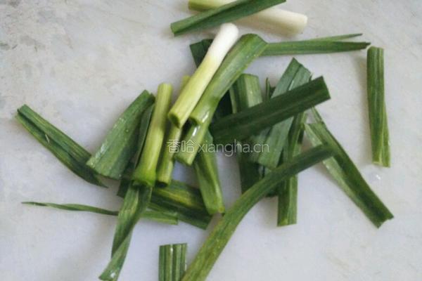 杏鲍菇炒猪肉的做法图解2