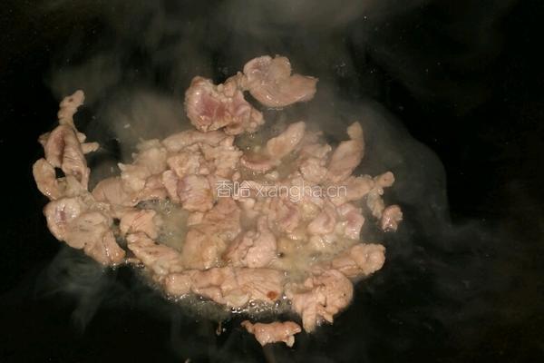 杏鲍菇炒猪肉的做法图解4