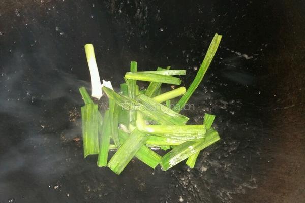 杏鲍菇炒猪肉的做法图解5
