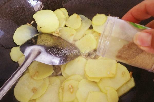 孜然土豆片的做法图解11