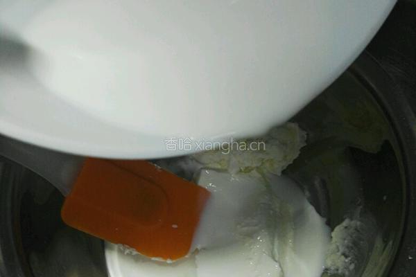 8寸乳酪蛋糕的做法图解3