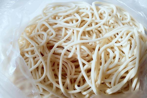 素炒拉条的做法图解1