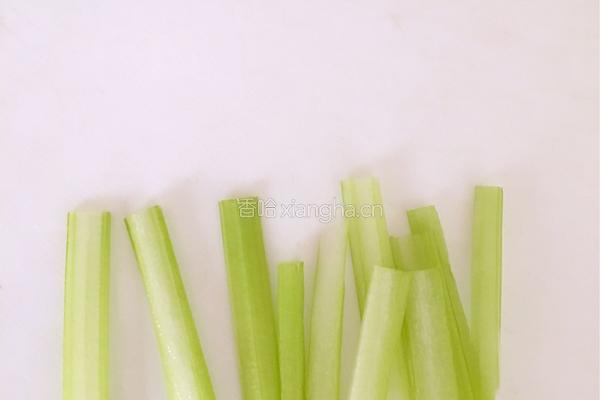 翡翠玉扇一一芹菜叶煎蛋饼的做法图解8