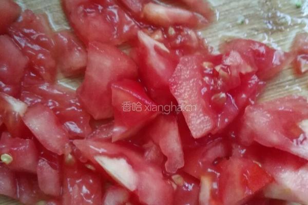番茄西兰花的做法图解2