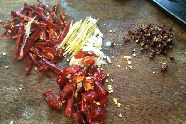 芝麻油呛菠菜的做法图解3