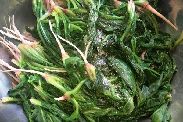 芝麻油呛菠菜的做法图解12