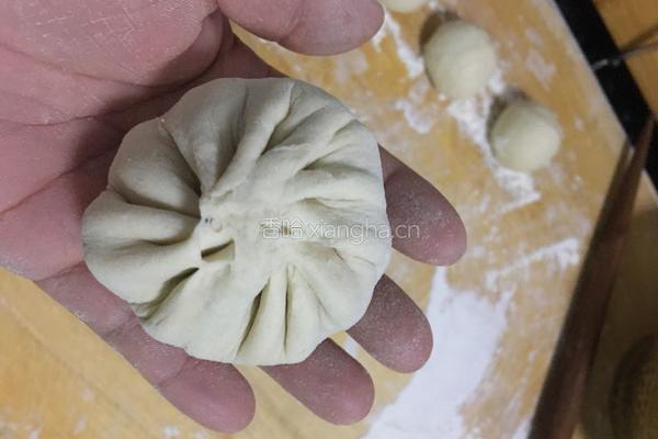 蔬菜盒子的做法图解18