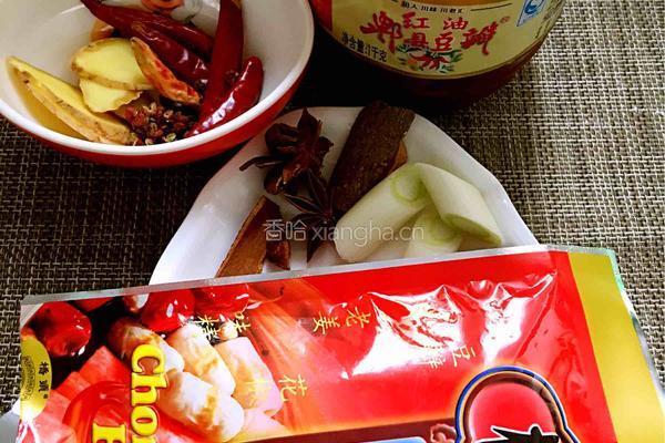 土豆烧牛腩的做法图解3
