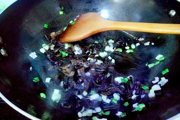 青菜鸡蛋面的做法图解5