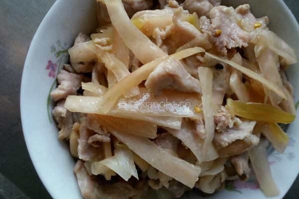 泡萝卜炒肉的做法图解4