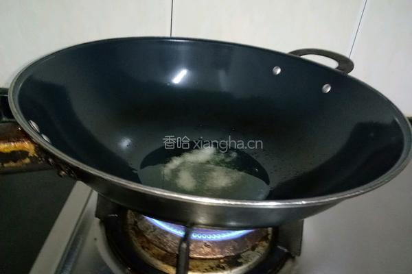 猪肉丝炒圆白菜的做法图解3