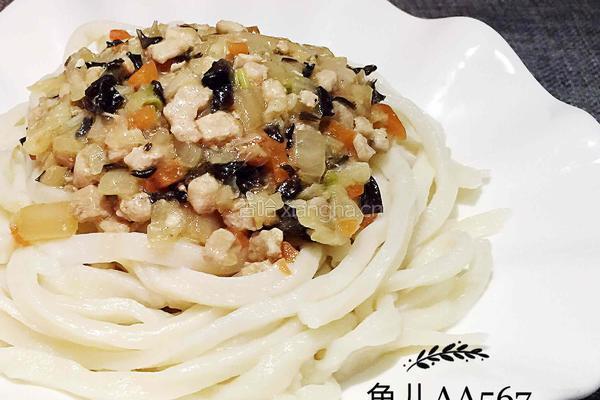 打卤面（白菜木耳胡萝卜肉丁卤）的做法图解16
