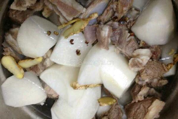 羊肉萝卜汤的做法图解3