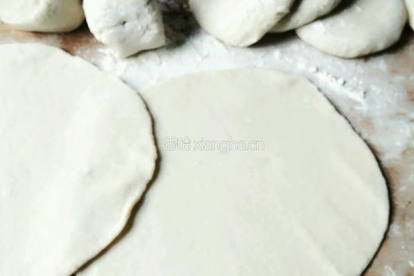 小熊煎锅版韭菜盒子的做法图解10