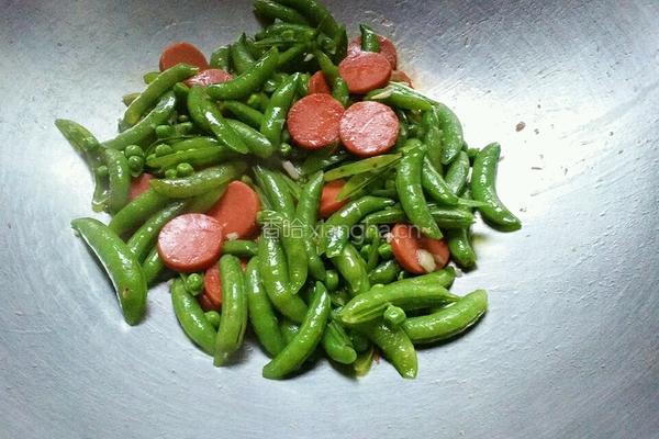 香肠炒豆的做法图解6