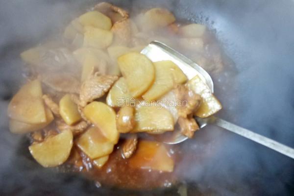 土豆片烧肉的做法图解7