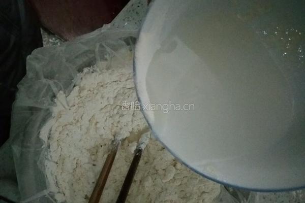 家庭自制版油条的做法图解5