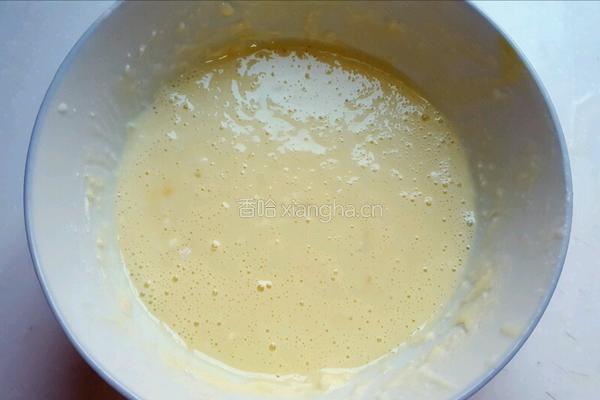 土豆丝培根芝麻蛋饼(3人份少油版)的做法图解3
