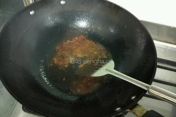 香菇炒冻豆腐的做法图解5