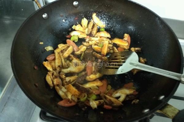香菇炒冻豆腐的做法图解6