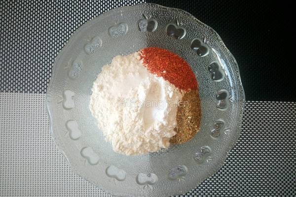 酥炸杏鲍菇的做法图解2