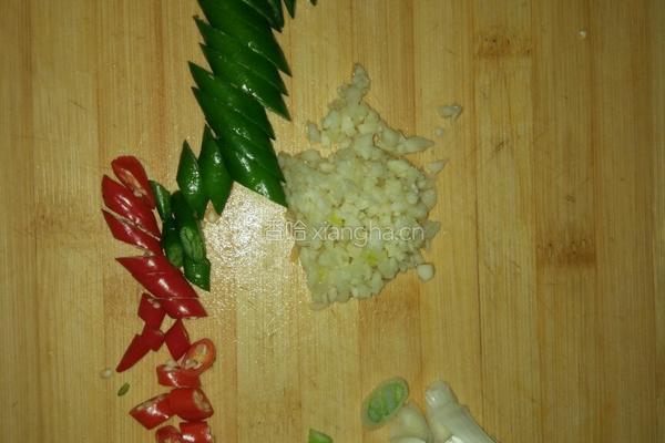 清爽凉拌芹菜叶十分钟搞定的做法图解1