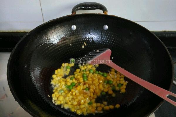 玉米青豆炒虾仁的做法图解5