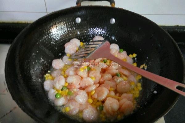 玉米青豆炒虾仁的做法图解6