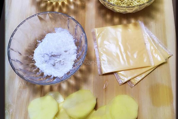 土豆泥速食芝士球的做法图解1